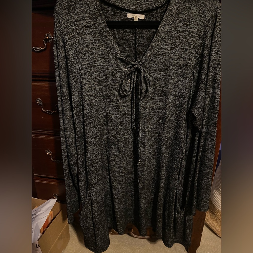 Maurices Gray Tunic Top
